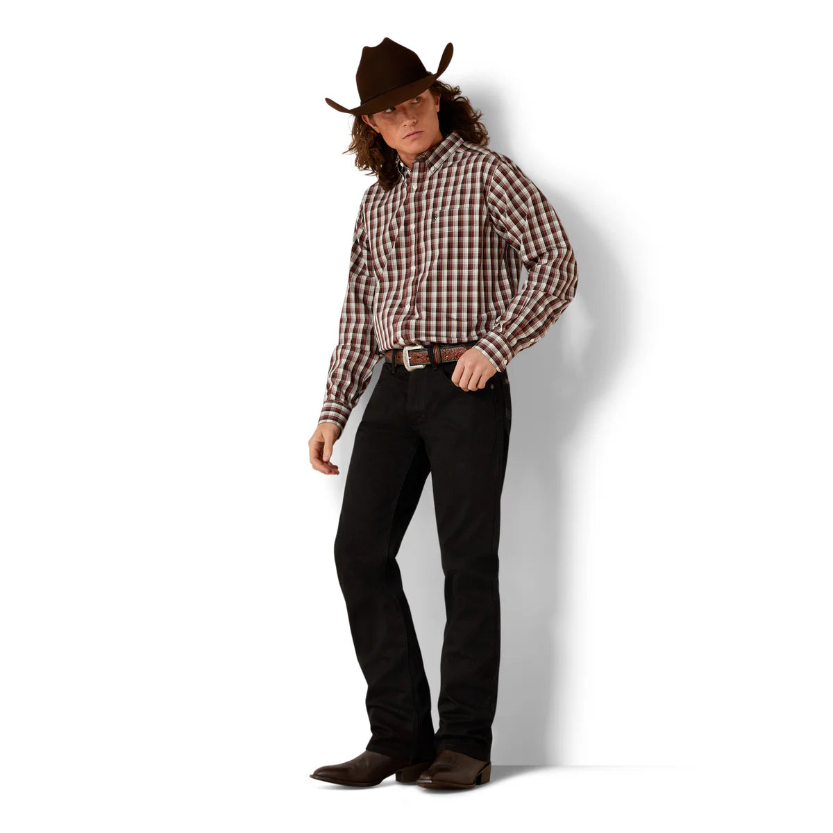 Ariat Mns Wrinkle Free Atlas Fitted LS Shirt Brown