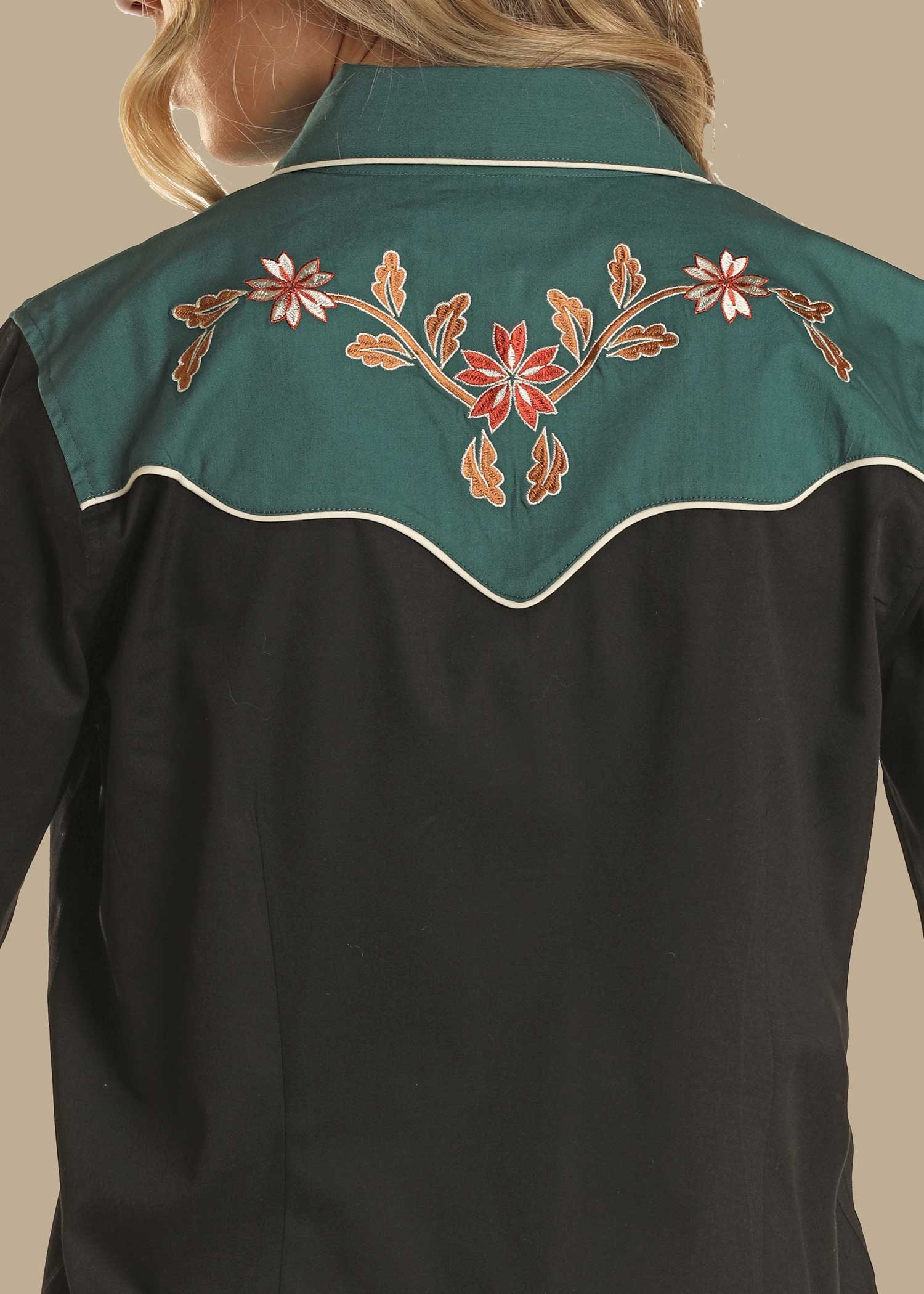 Panhandle Embroidered Retro Snap Shirt
