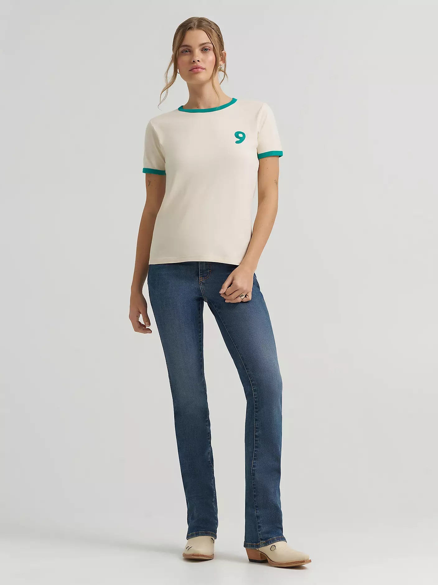 Wrangler X Lainey Wilson Wmns Hearts Dreams Ringer Tee - EOFY Sale