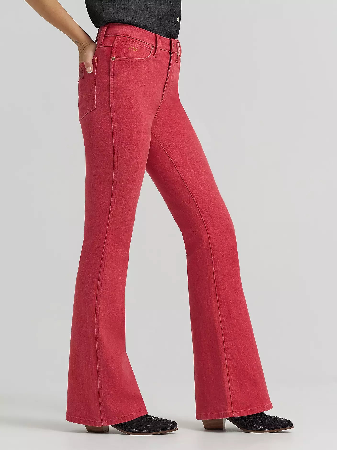 Wrangler X Lainey Wilson Lainey Red Flare Jean