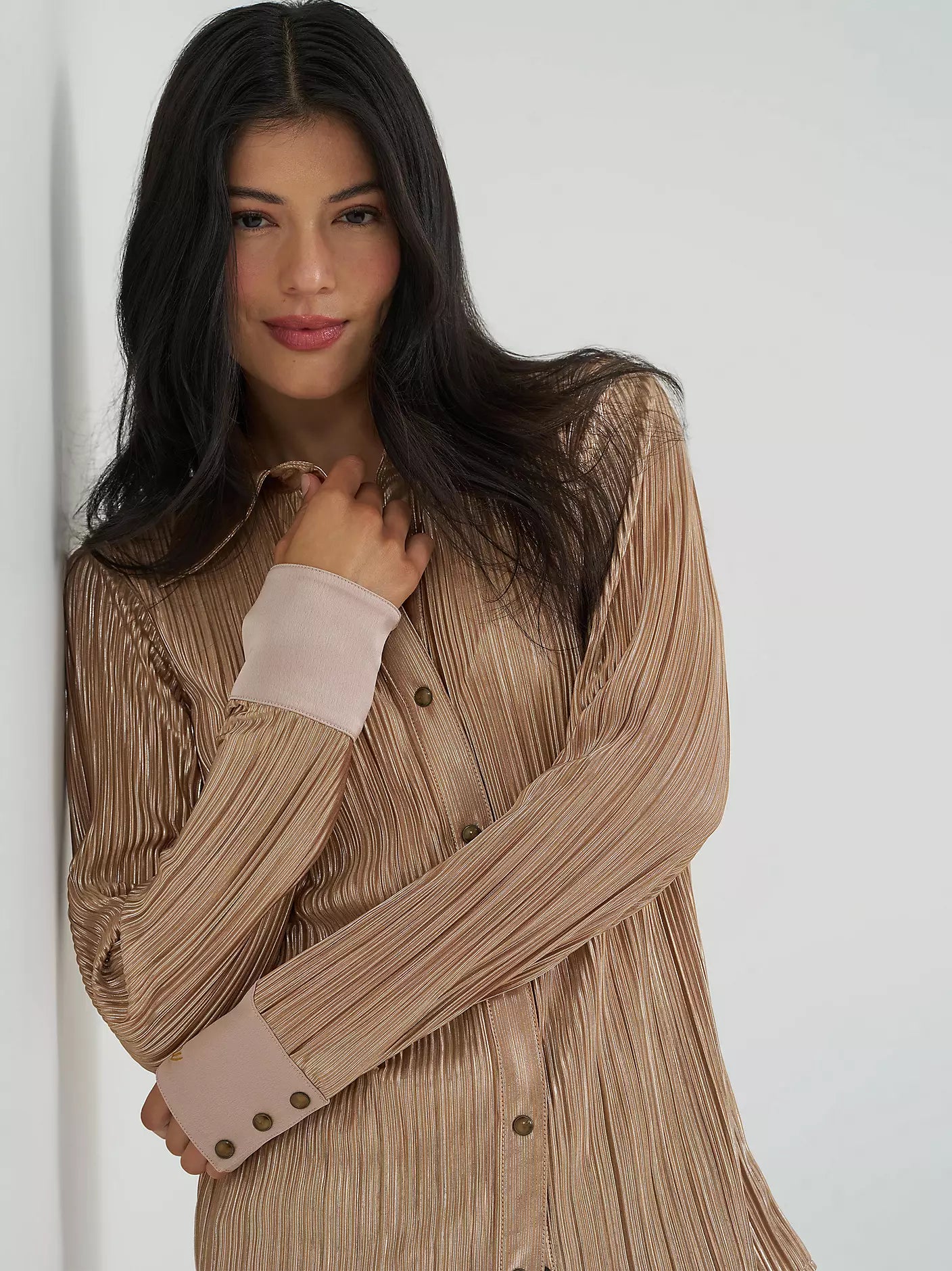 Wrangler X Lainey Wilson Snap Rose Gold Ladies Shirt