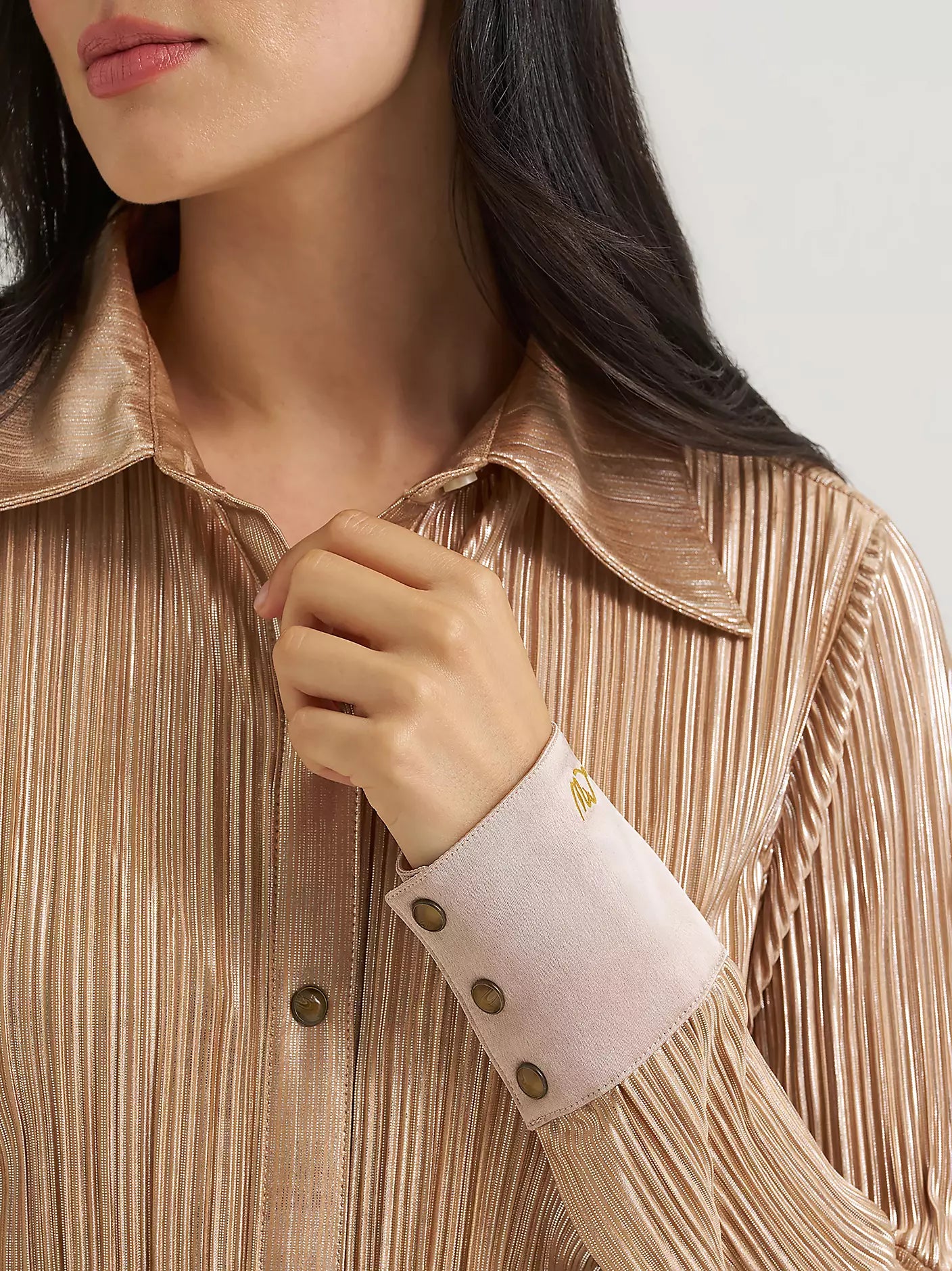 Wrangler X Lainey Wilson Snap Rose Gold Ladies Shirt