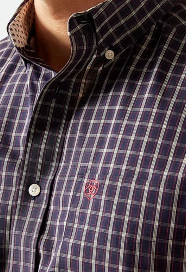 Ariat Mns Wrinkle Free Dwayne LS Shirt Navy