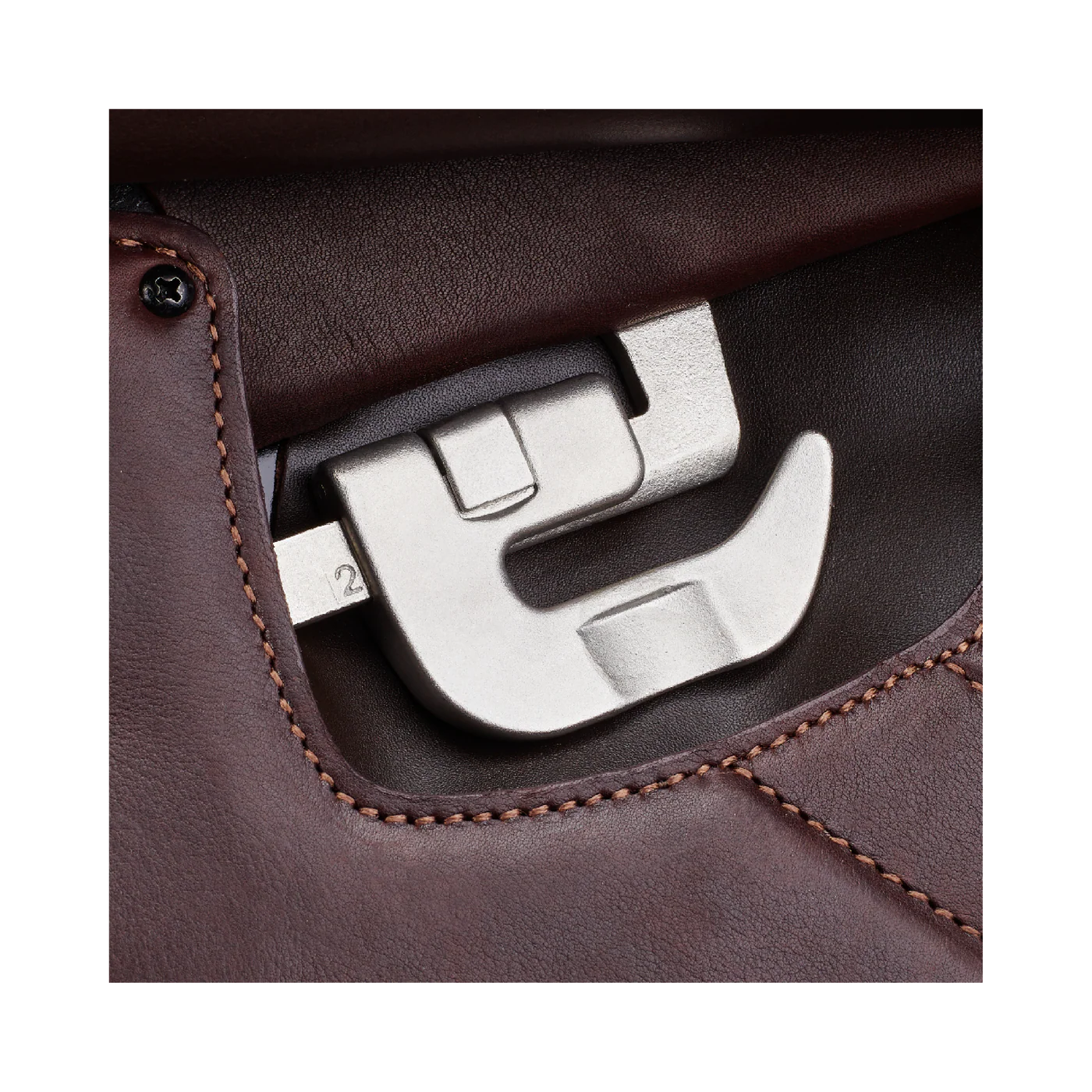 Bates Apex Jump Saddle