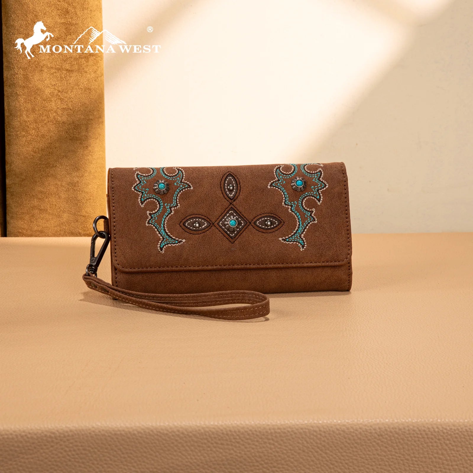 Montana West Concho Embroidered Collection Wallet