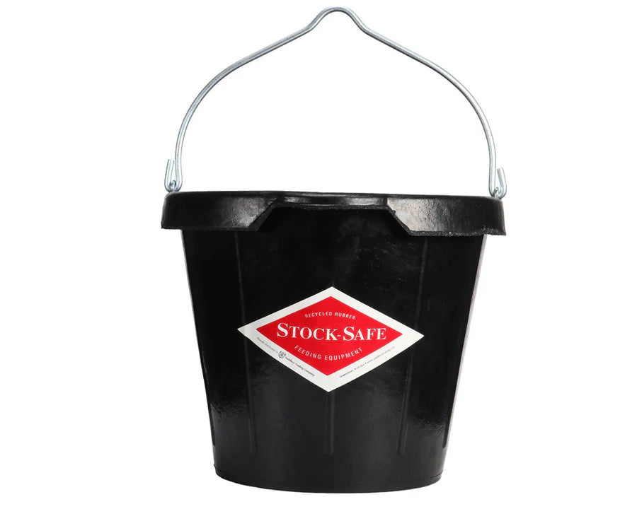 Stock Safe Bucket With Pour Lip 17L