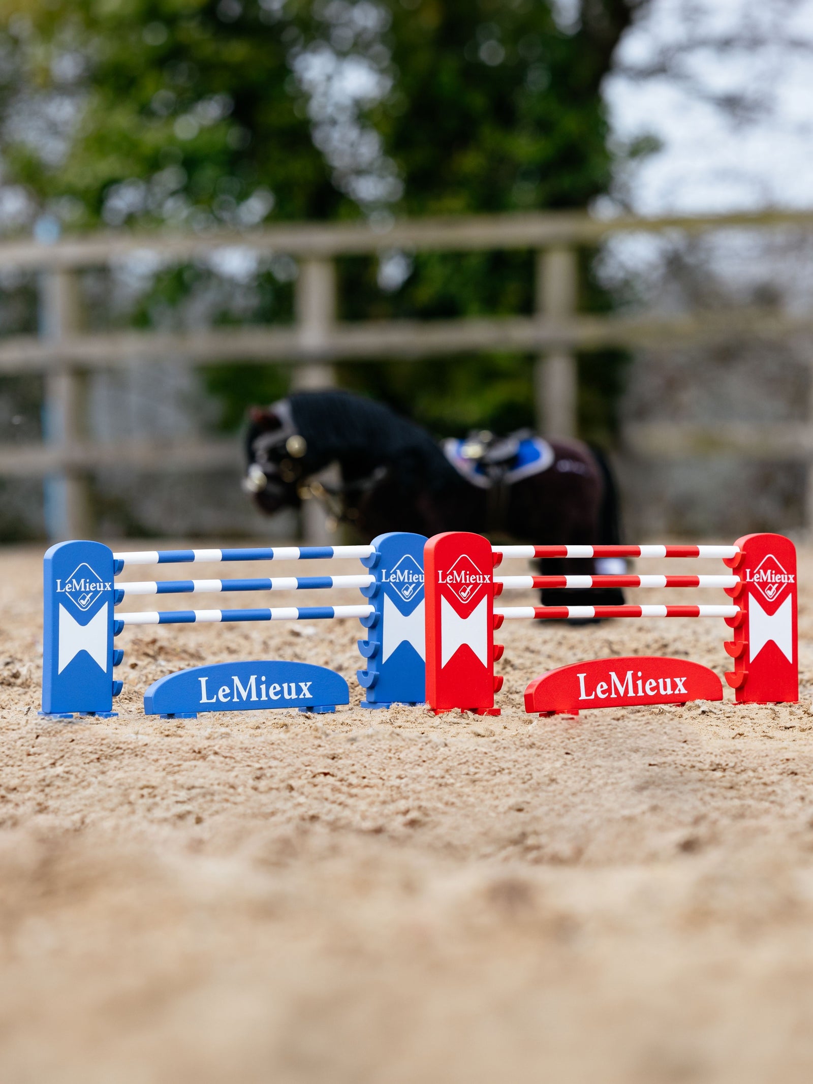 LeMieuxToyPonyJumpSetBenettonChilliWhite | Giftware - Toys | Saddleworld Ipswich