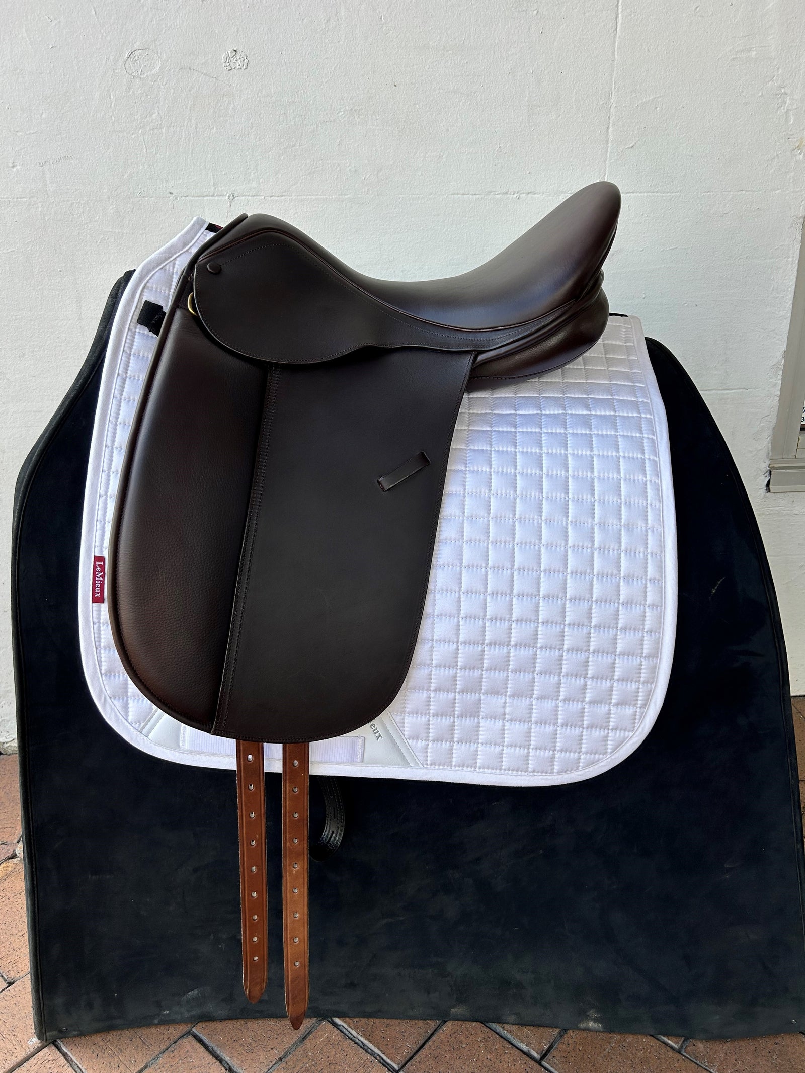 Ex-Demo Trainers Royal Show