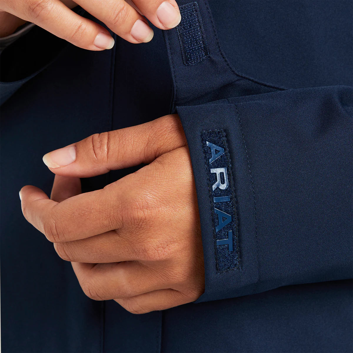 Ariat Wms Coastal H20 Jacket Navy - Winter 26