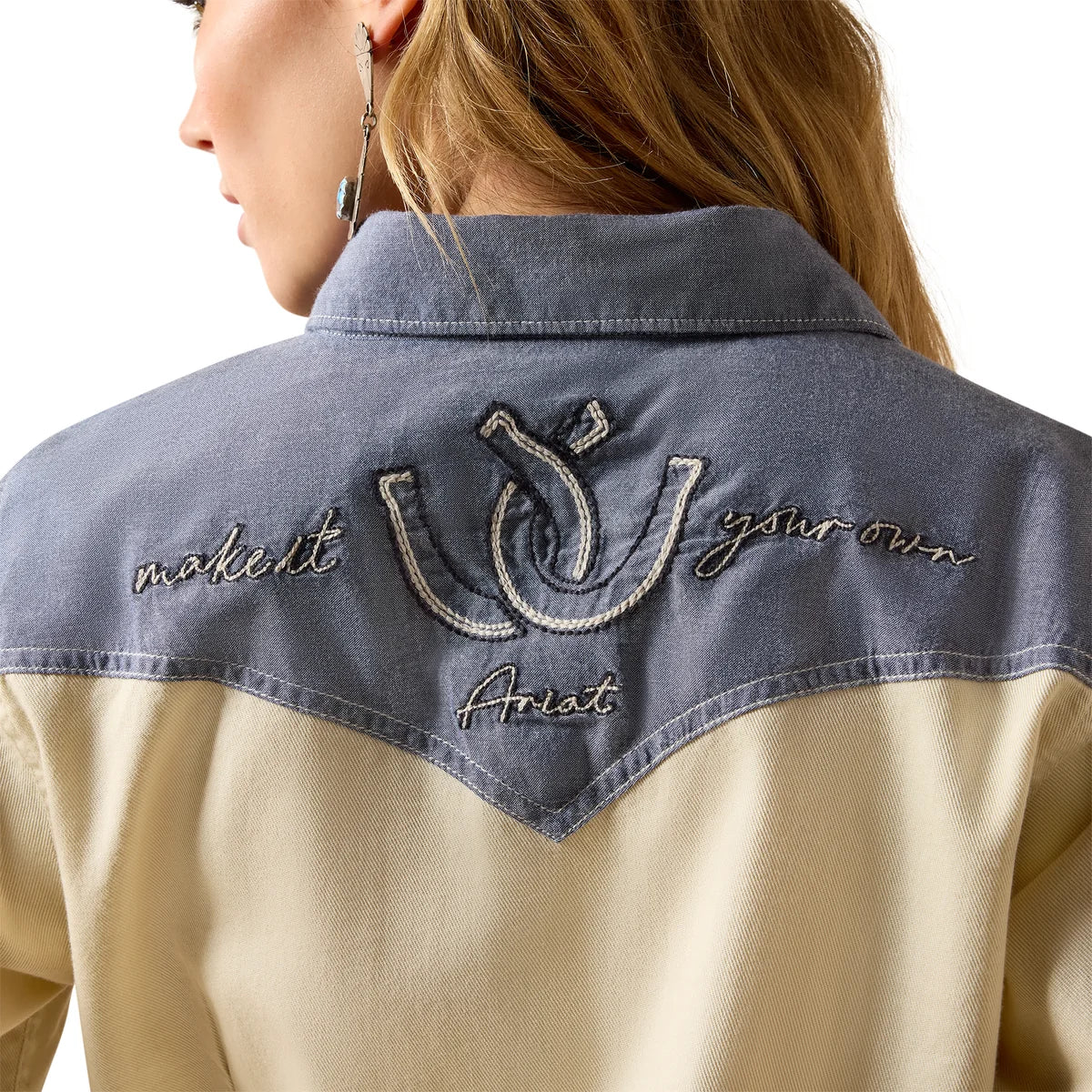 Ariat Wms Horseshoe Western Snap LS Shirt Summer Sand/Chambray
