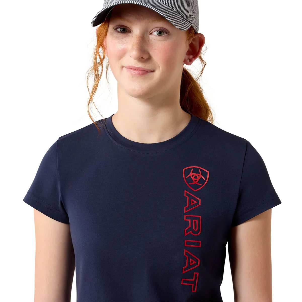 Ariat Yth Vertical Logo SS Tee NavyT/Red
