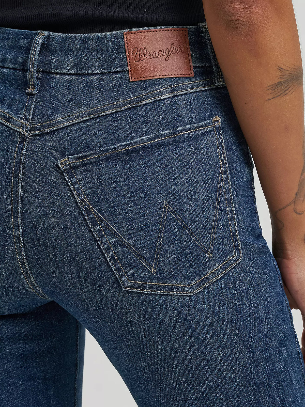 Wrangler Wms High Rise Bootcut Jean Bespoke