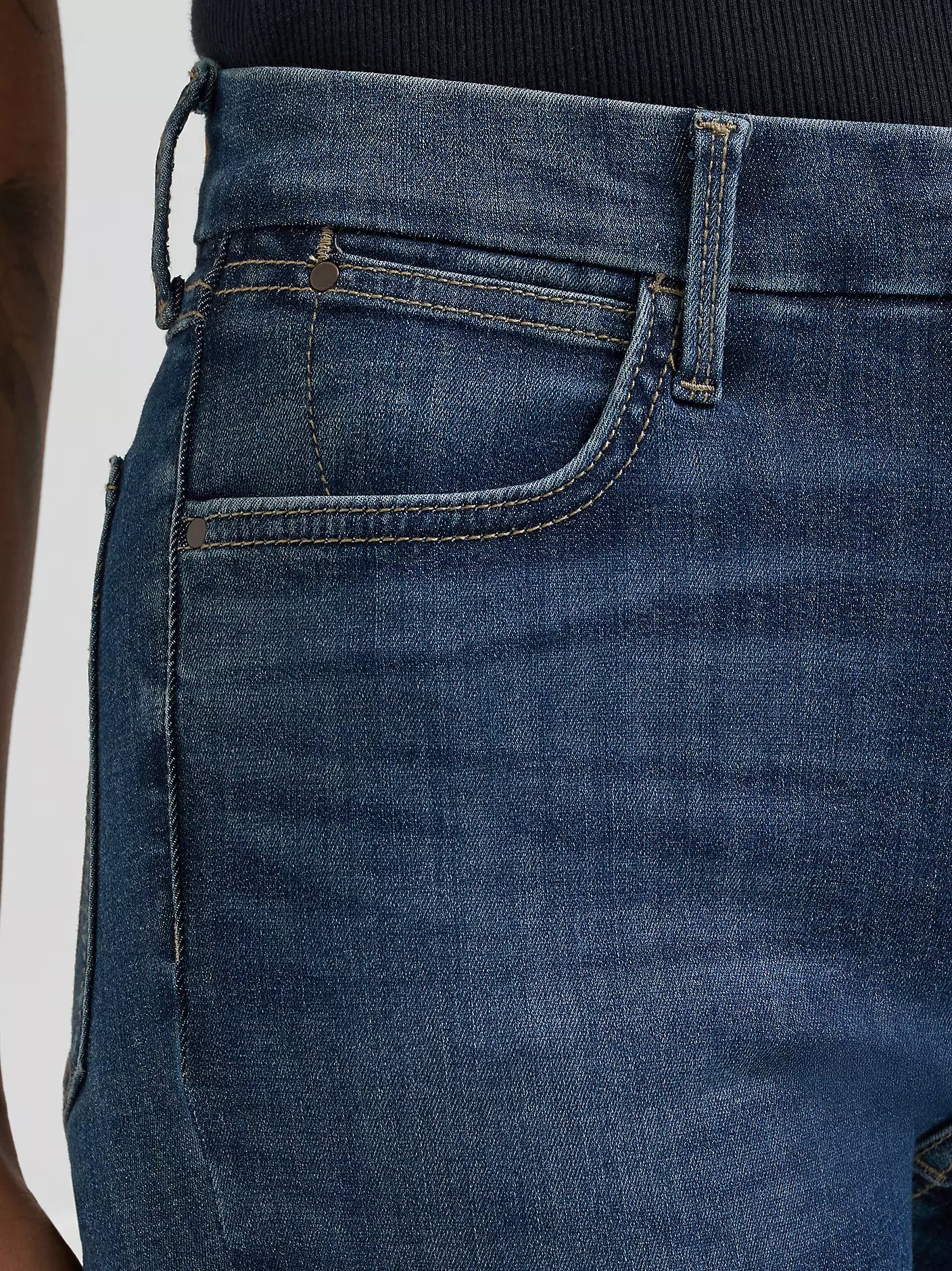 Wrangler Wms High Rise Bootcut Jean Bespoke