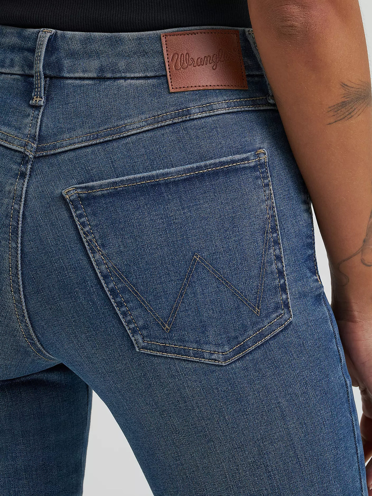 Wrangler Wmns High Rise Flare Bespoke Jean