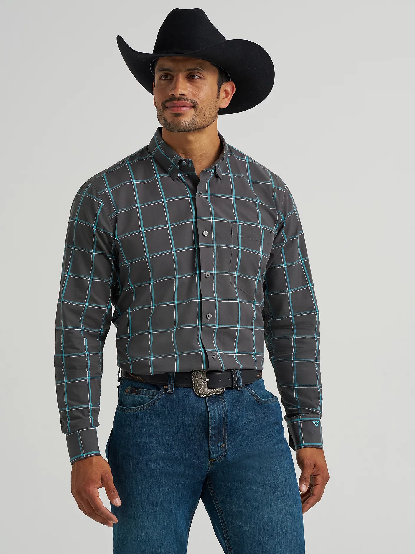 Wrangler Mens Cody Johnson Button Down Shirt