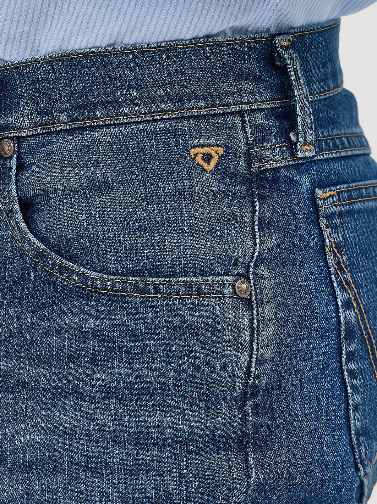 Wrangler Mens Cody 02 Regular Fit Jean