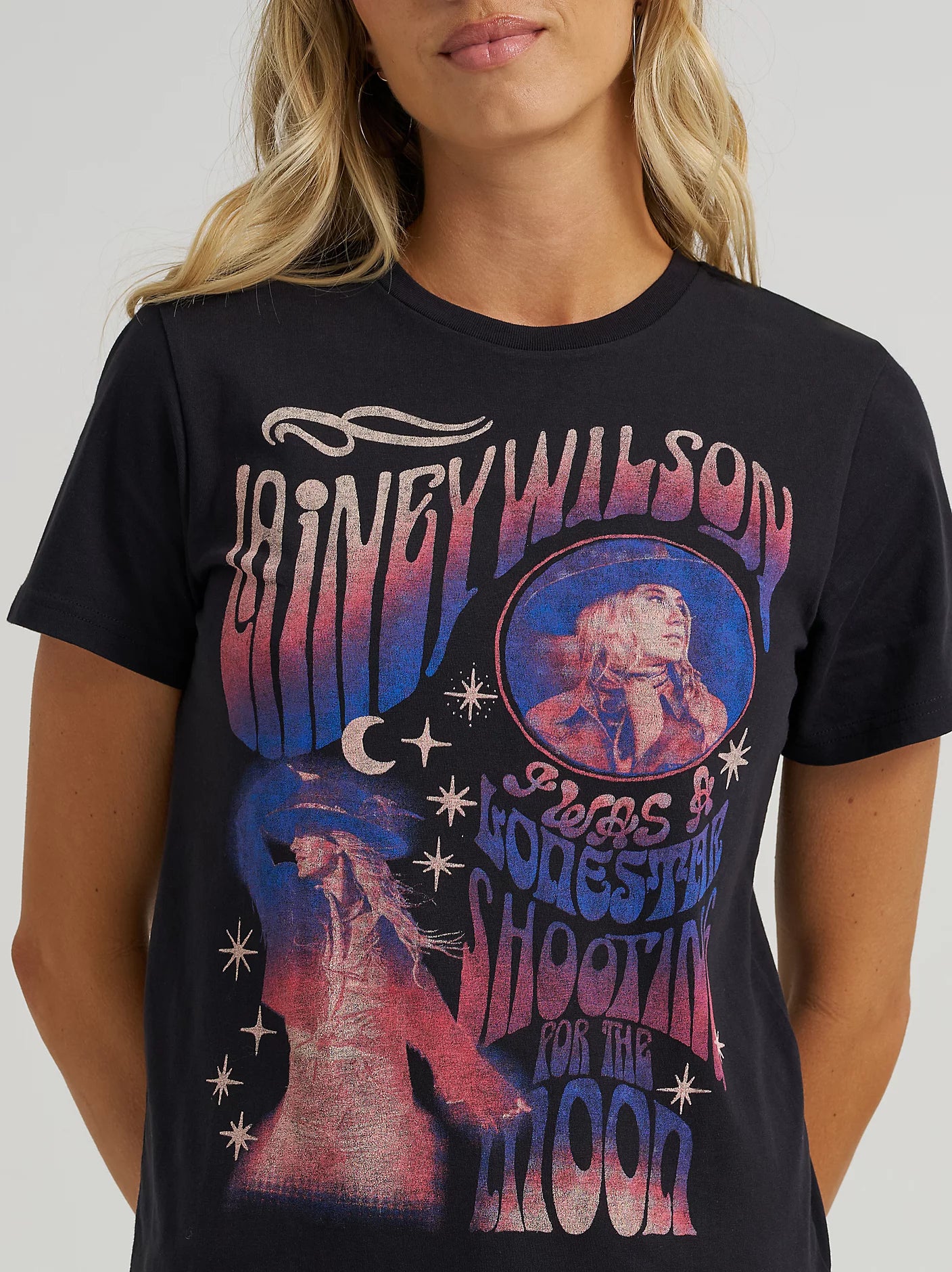 Wrangler x Lainey Wilson Shooting for Moon SS Tee
