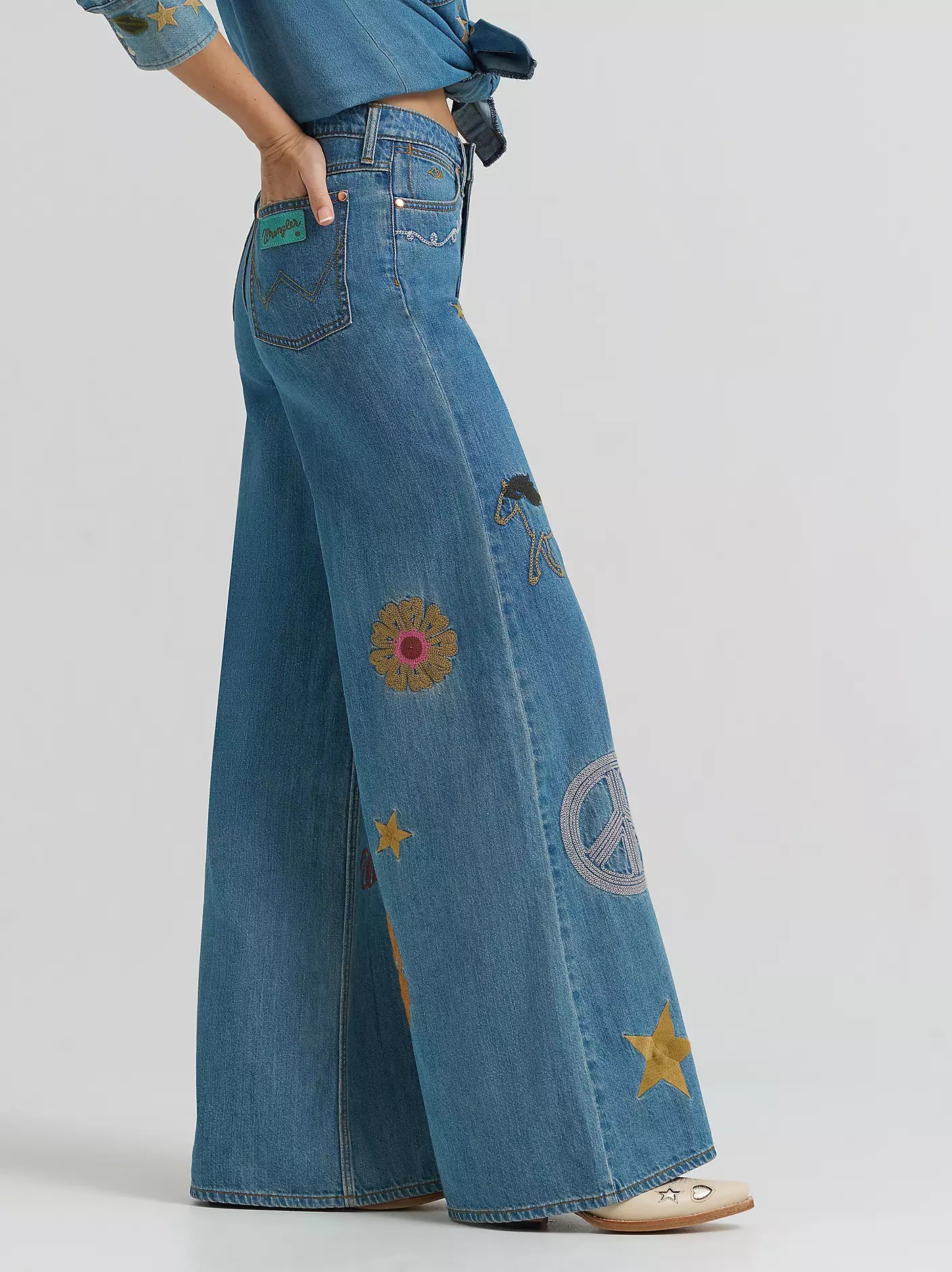 Wrangler X Lainey Wilson Wmns Cheeky Wide Leg Jean