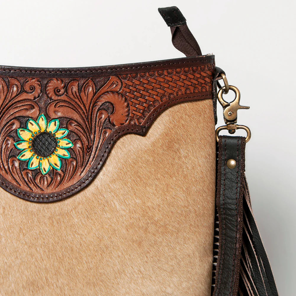 Ohlay Crossbody Handbag