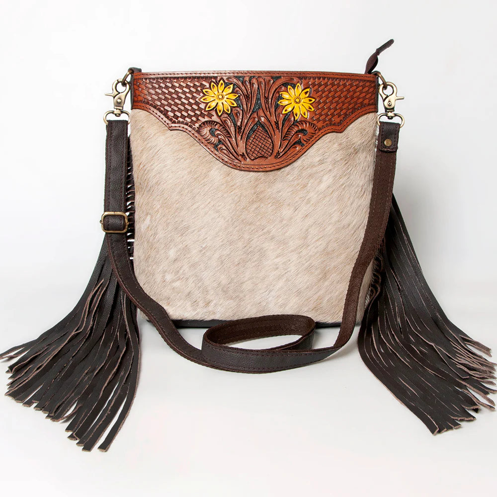 Ohlay Crossbody Leather Handbag