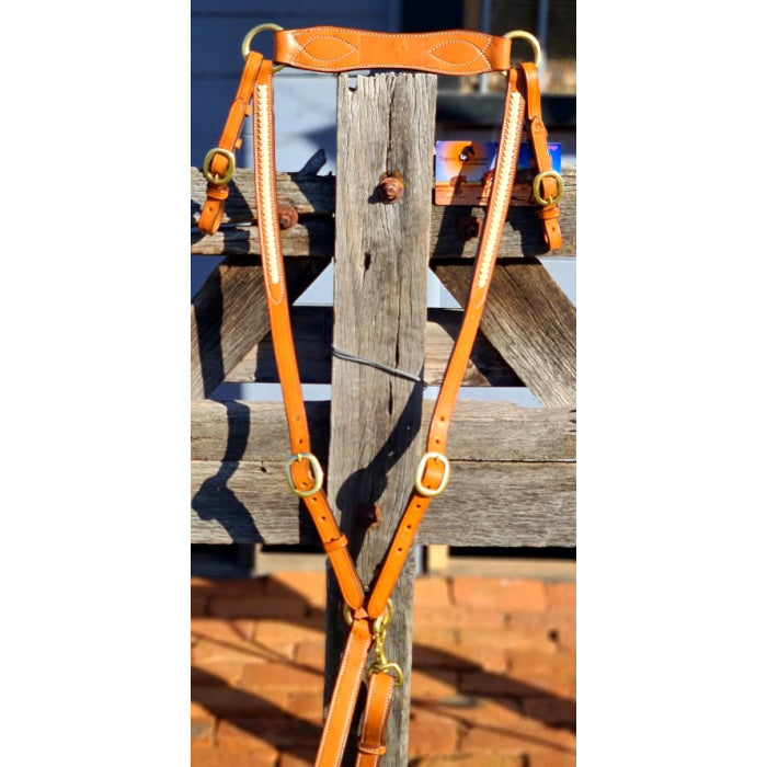 Toprail Breastplate with Rawhide Plait