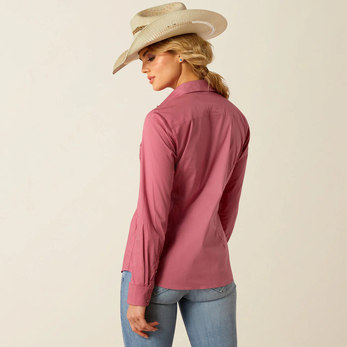 Ariat Wms Wrinkle Resistant Kirby Stretch LS Shirt Rose Wine
