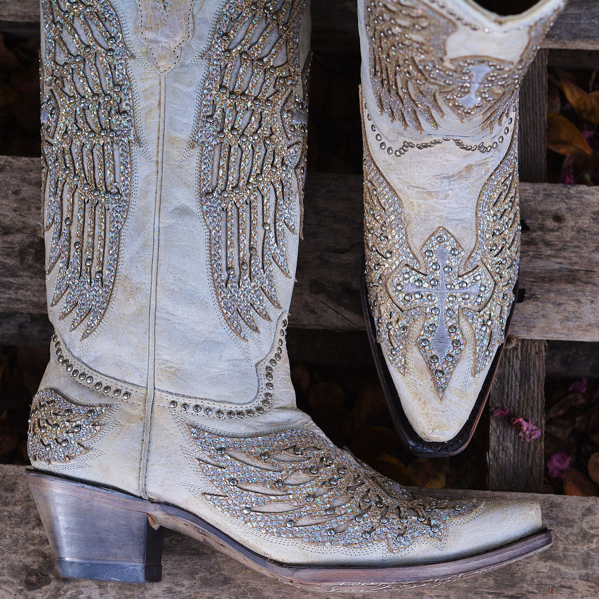 Corral Angel Wings and Cross with Studs