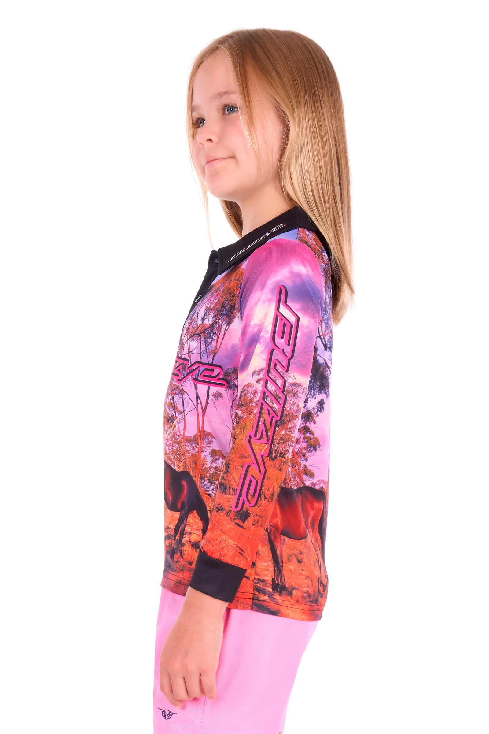 Bullzye Girls Grazing Horse LS Tee