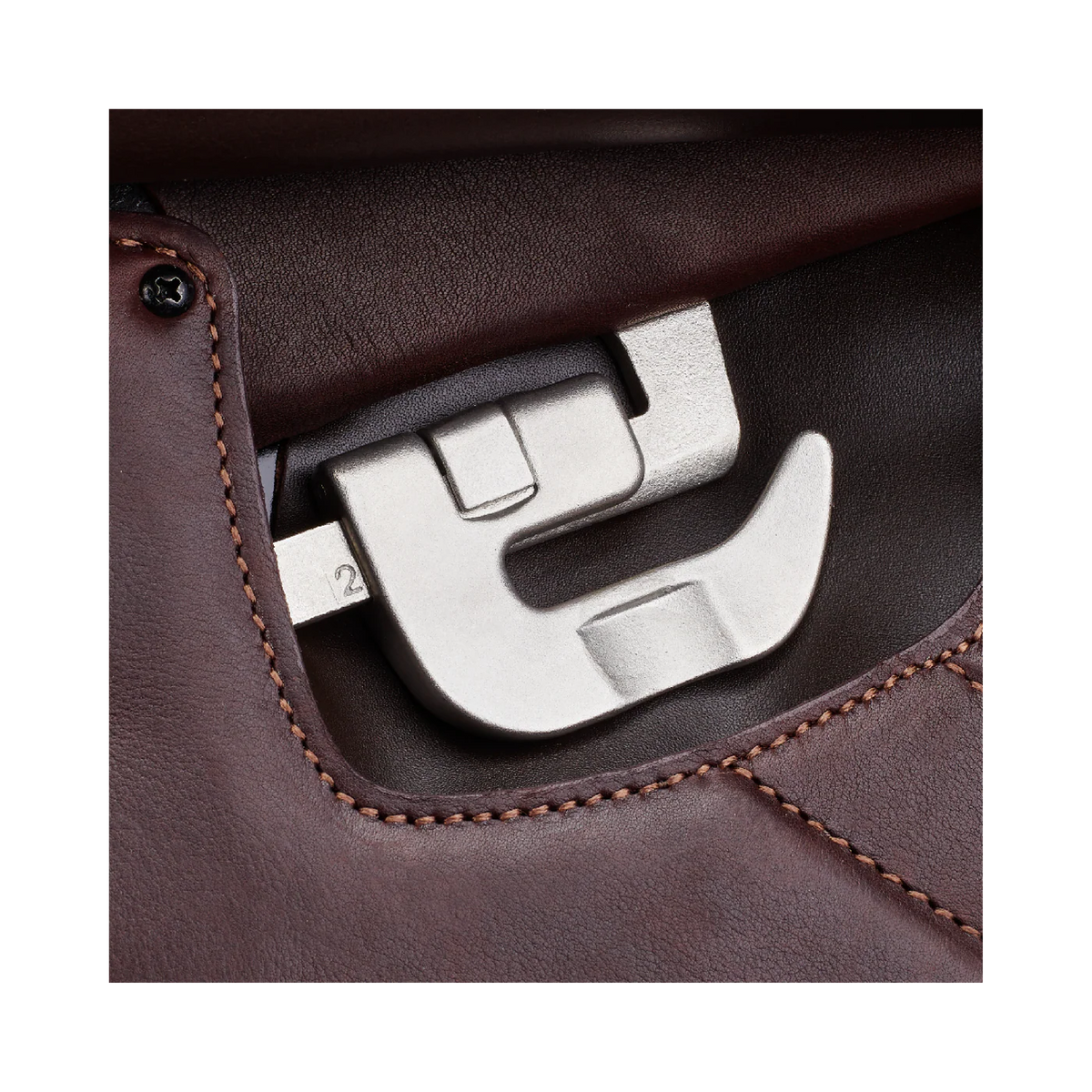 Bates Apex Jump Saddle