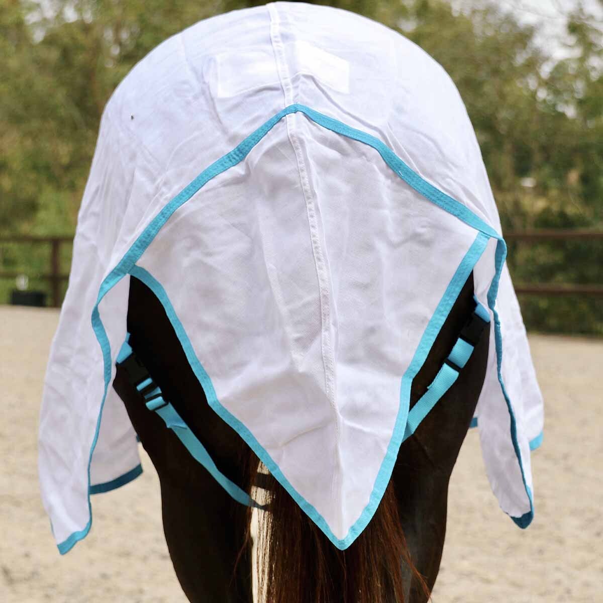 Capriole Flag Cloth Neck Combo