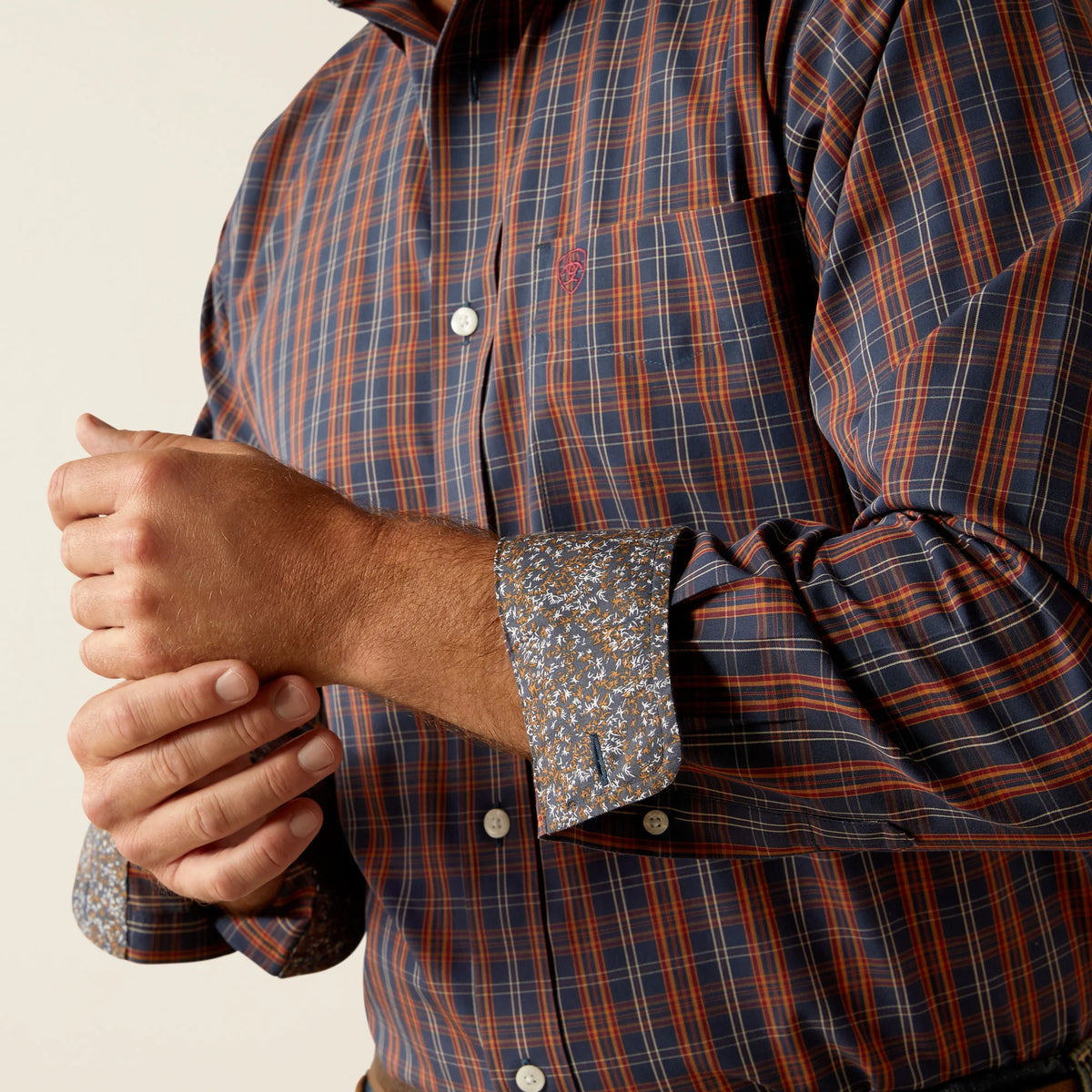 Ariat Mns Wrinkle Free Iker LS Shirt Navy