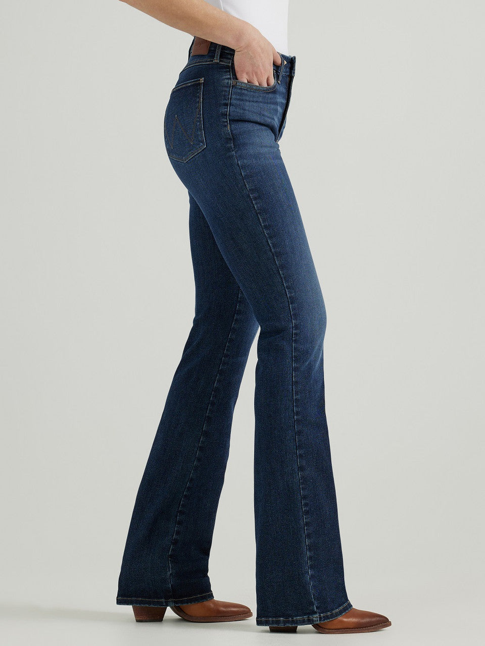 Wrangler Wms High Rise Bootcut Jean Bespoke