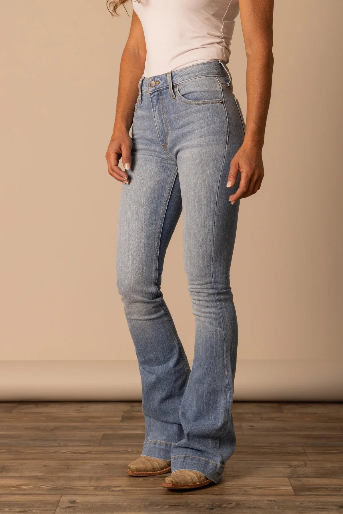 Kimes Ranch Wmns Jennifer Light Wash Jeans