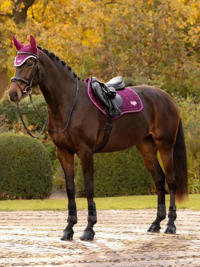LeMieux Loire Classic Close Contact Square  | HOrse Supplies - Saddle CLoth | Saddleworld Ipswich