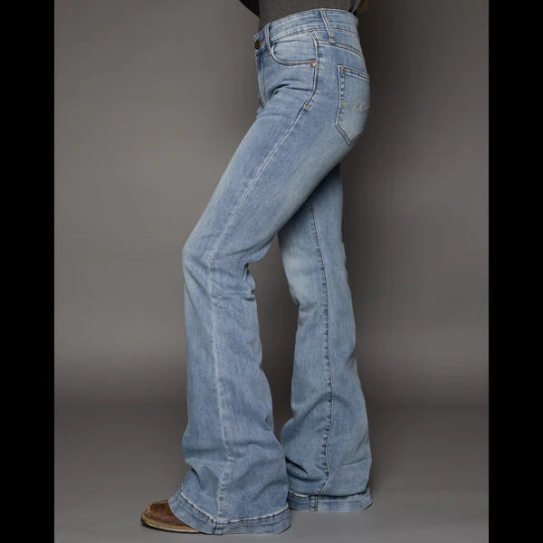 CC Carissa Classic Light Wash Jean