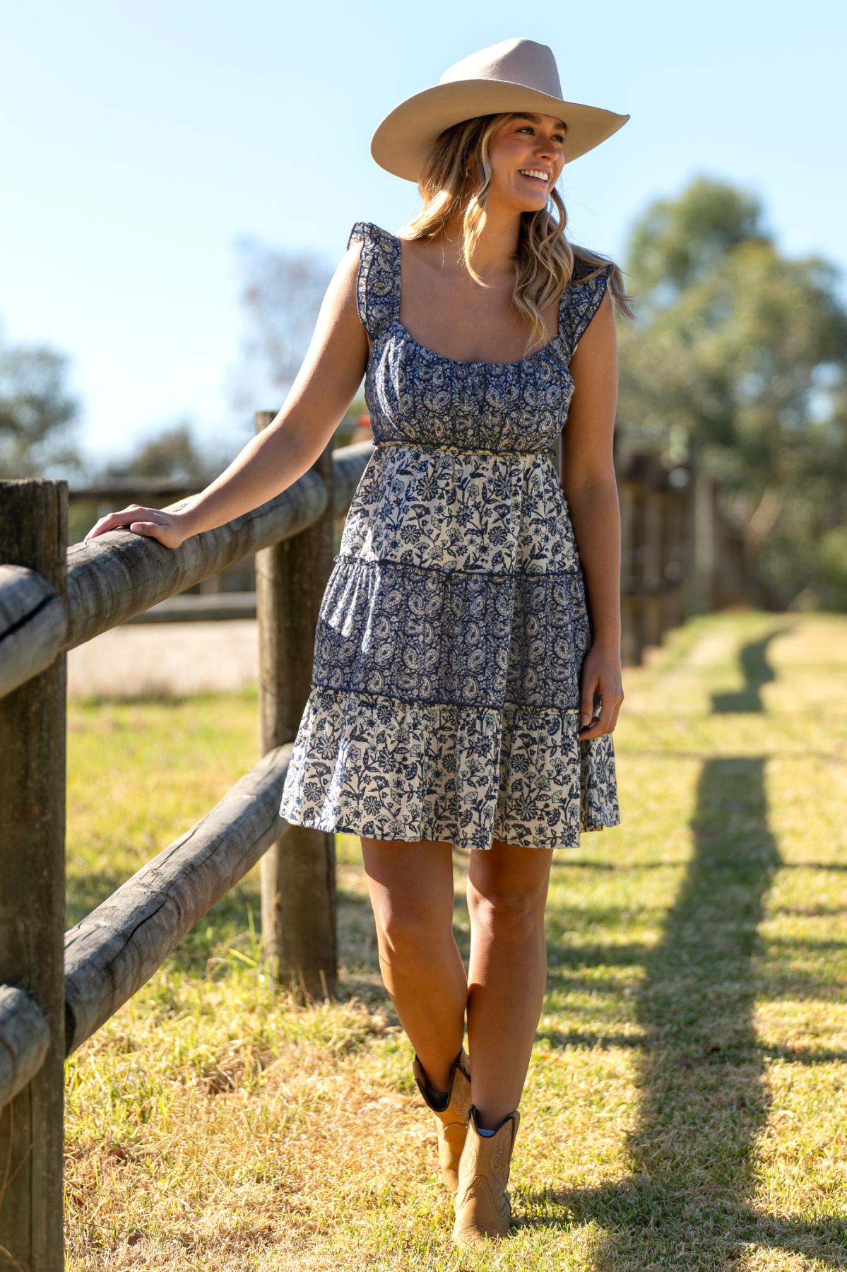Pure Western Wmns Maisy Sleeveless Dress