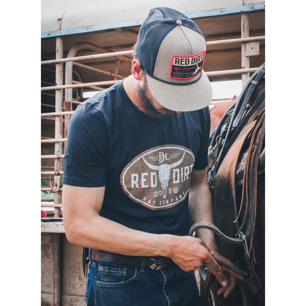 Red Dirt Hat Co - T Shirt - Steer Clear
