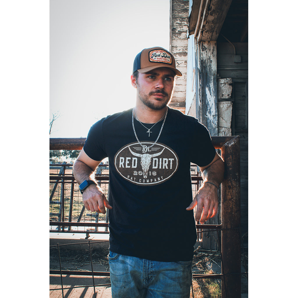 Red Dirt Hat Co - T Shirt - Steer Clear