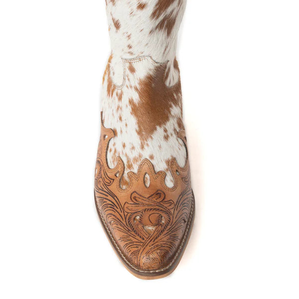 Dakota Dust Handtooled Boots in Tan and White