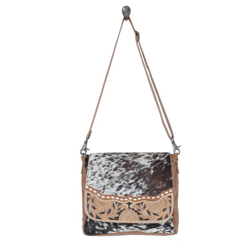 Mangnifique Bag