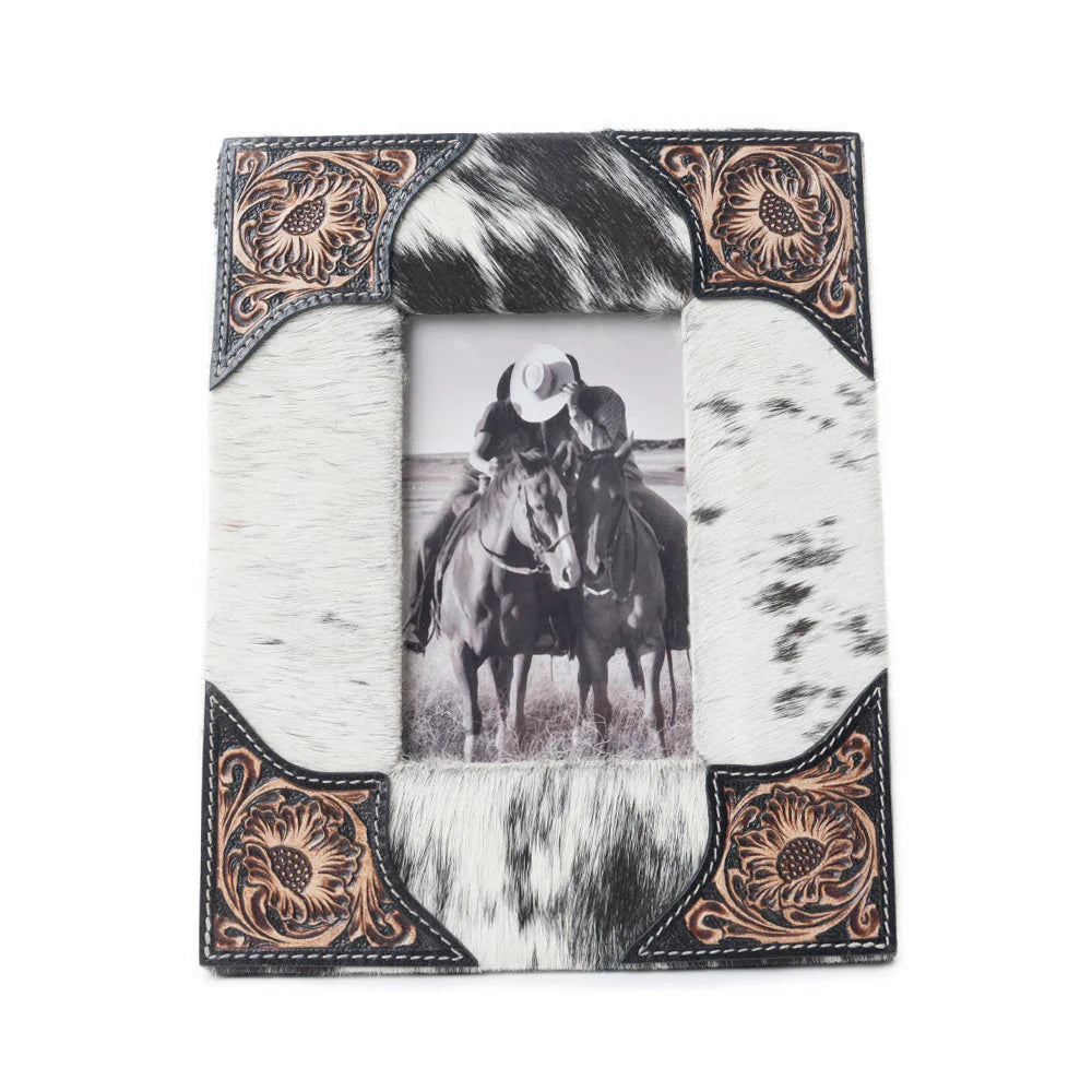Tumbleweed Trail Photo Frame in Black and White | Giftware - Photo Frame | Saddleworld Ispwich