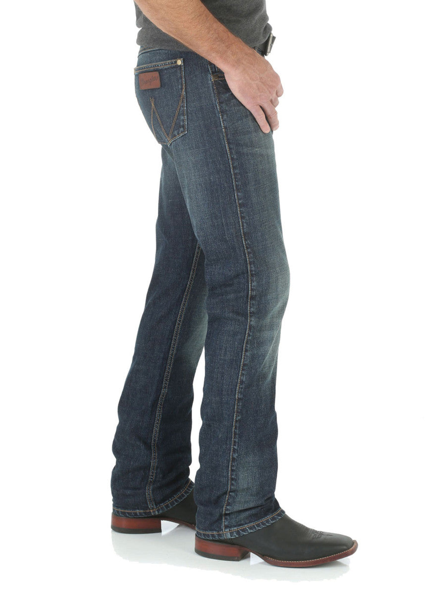 Wrangler Mens Retro Slim Straight Jean