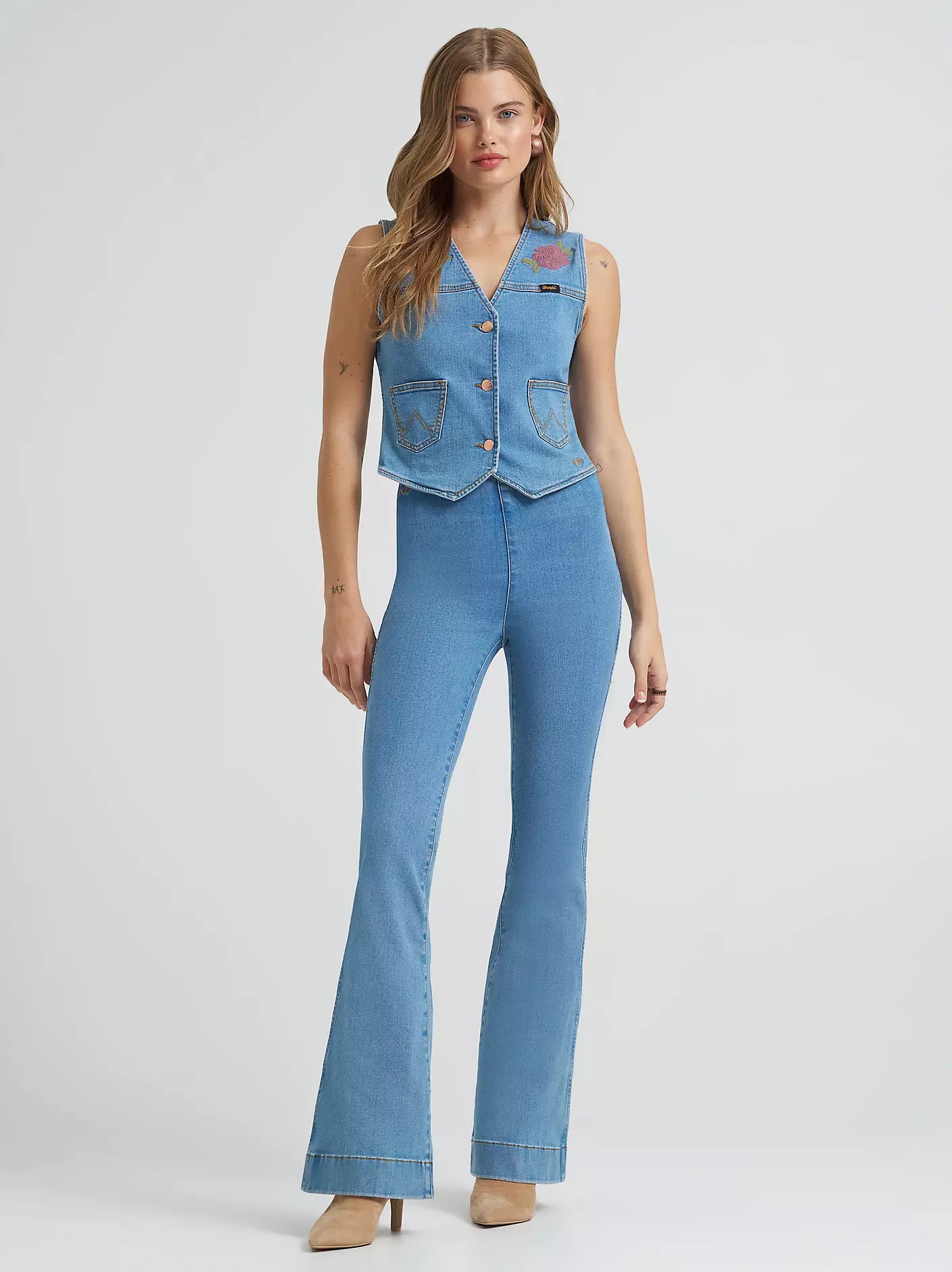Wrangler X Lainey Wilson Novelty Pull On Flare | Country Clothing - Ladies Jeans | Saddleworld Ipswich