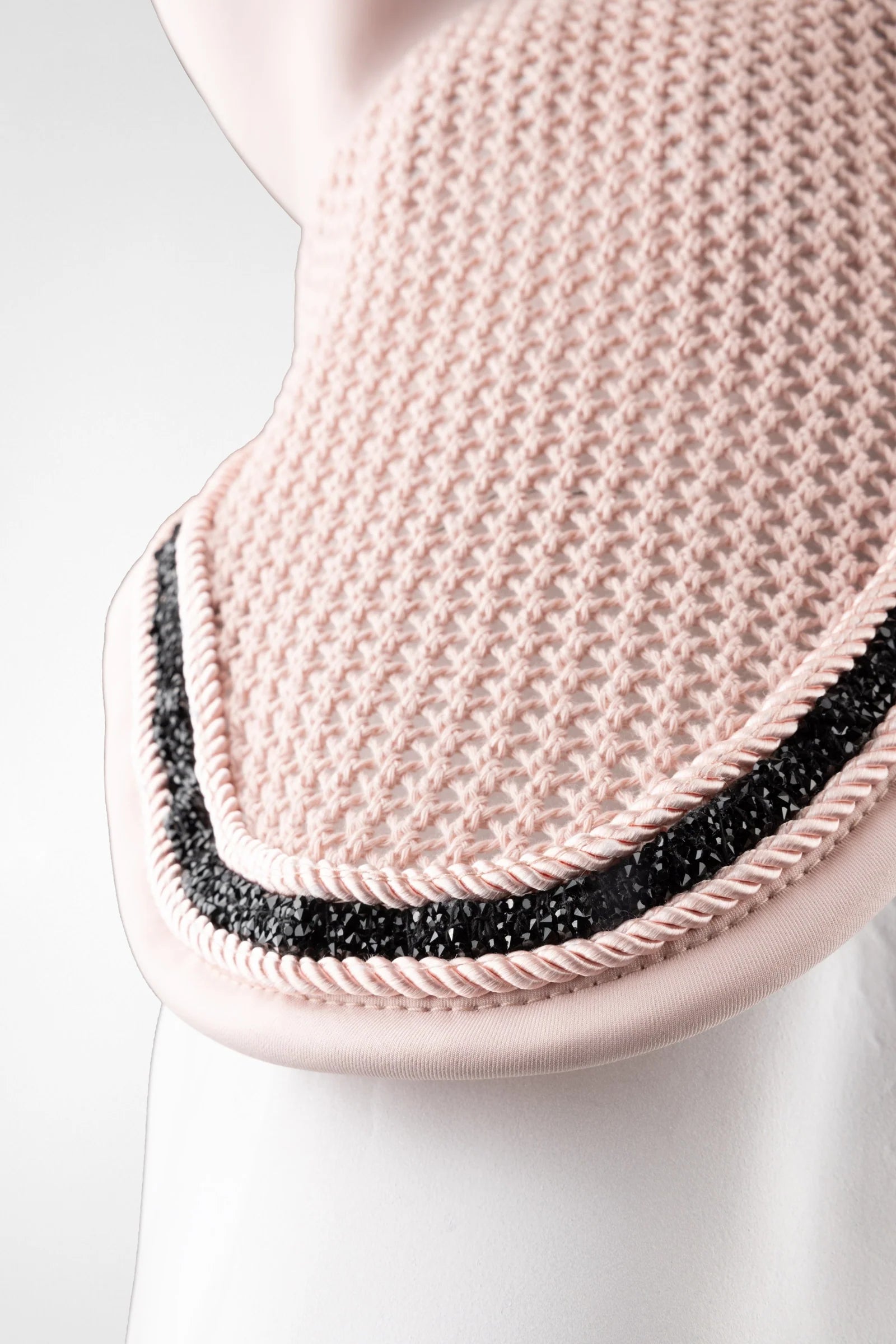 B Vertigo Daylight Ear Net