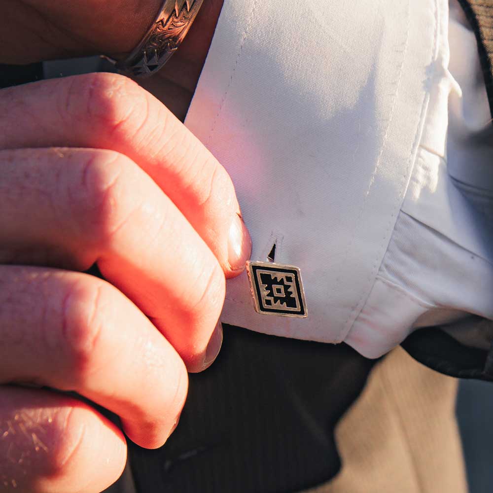 Montana Silversmith - Southwest Engraved Cuff Links
