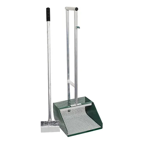 Bainbridge Metal Poop Scoop | Stable Supplies - Accessories | Saddleworld Ipswich