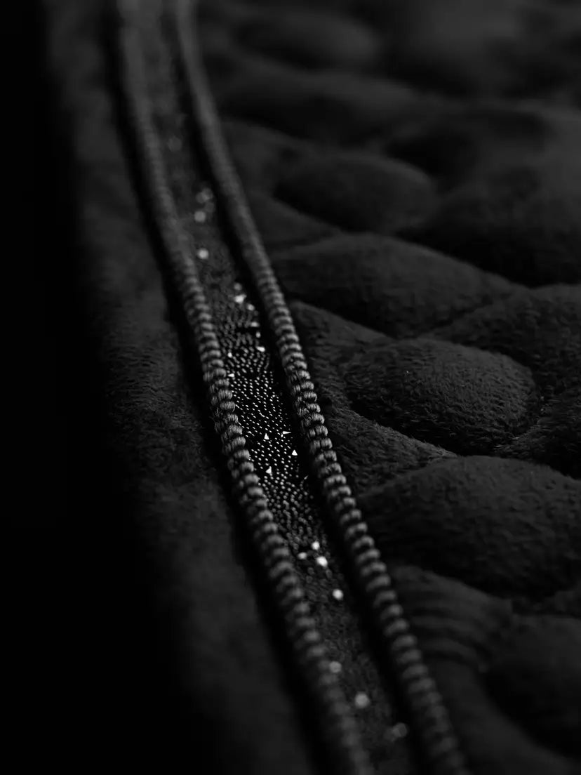 LeMieux Crystal Suede Close Contact Square
