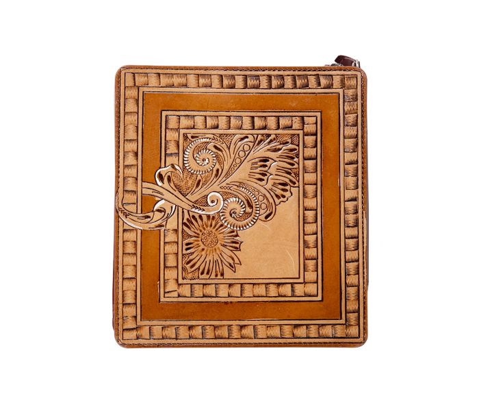 Stauesque Jewellery Box