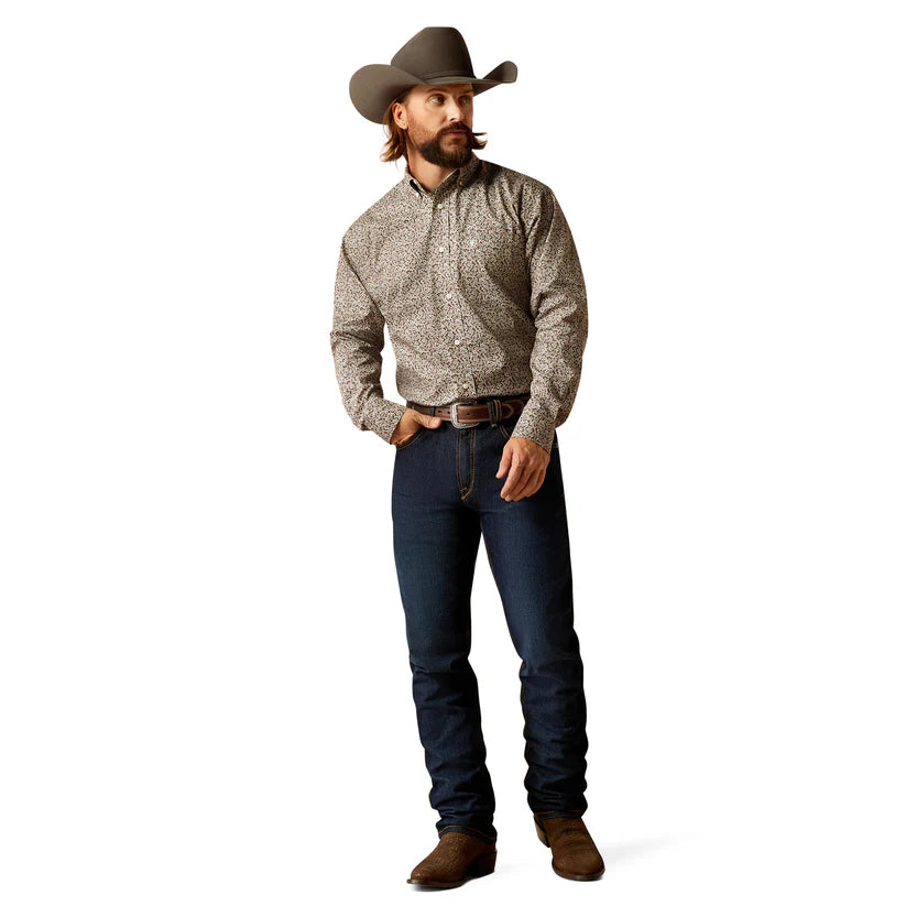 Ariat Mns Wrinkle Free Gerard LS Shirt Brown