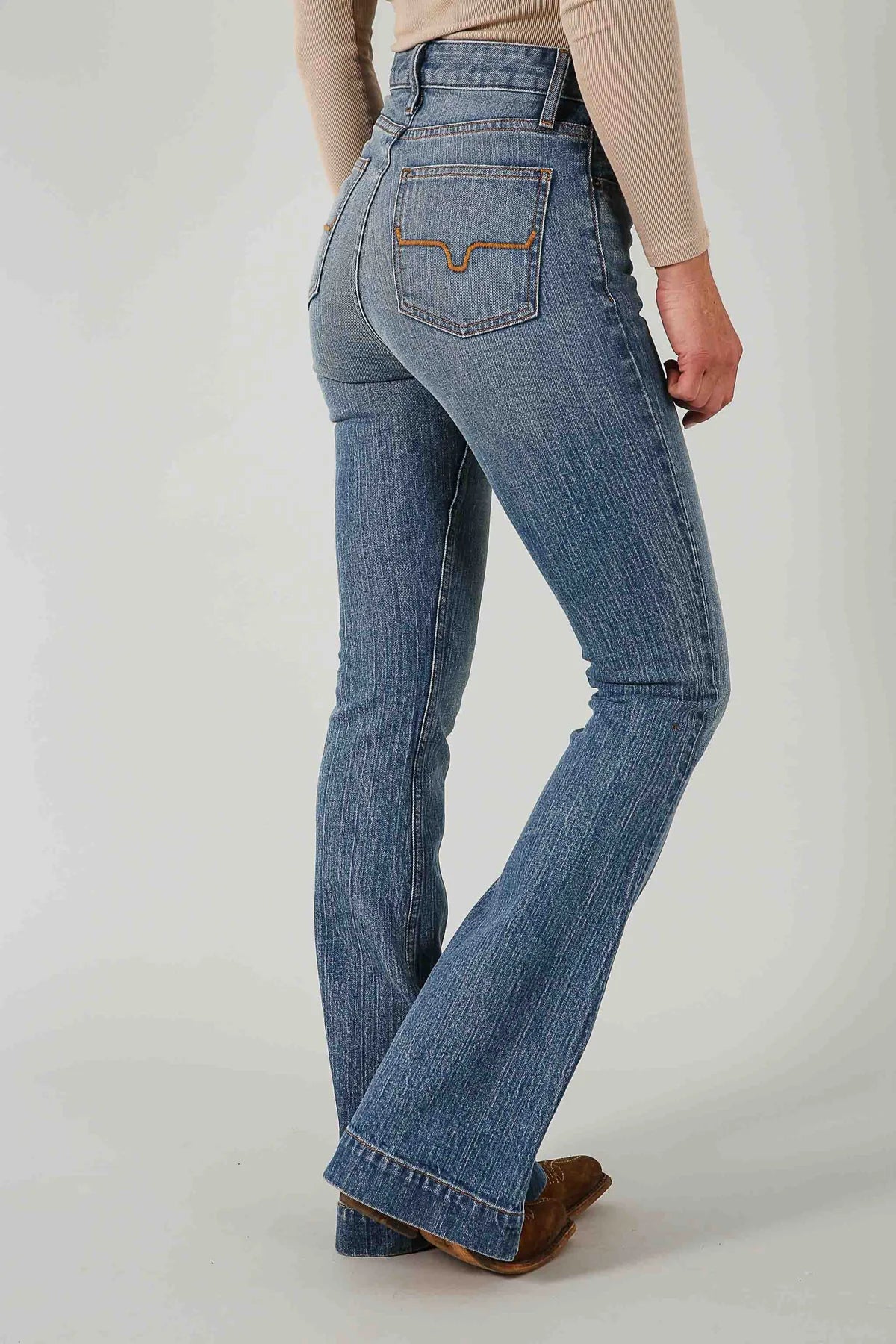Kimes Ranch Jeans - Jennifer Mid Wash